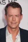 Greg Kinnear