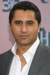 Cliff  Curtis