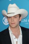 Justin  Moore 