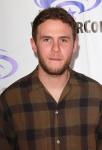 Iain De Caestecker