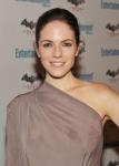 Anna  Silk