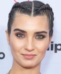 Tuba Buyukustun
